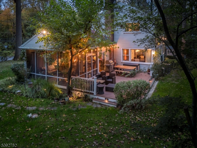 Summit City, NJ 07901,43 Passaic Ave