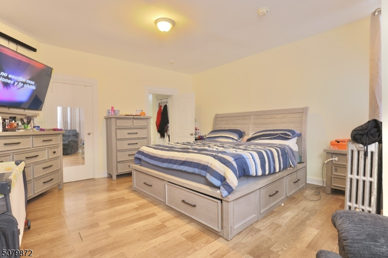 Newark City, NJ 07107,116 N 13th St