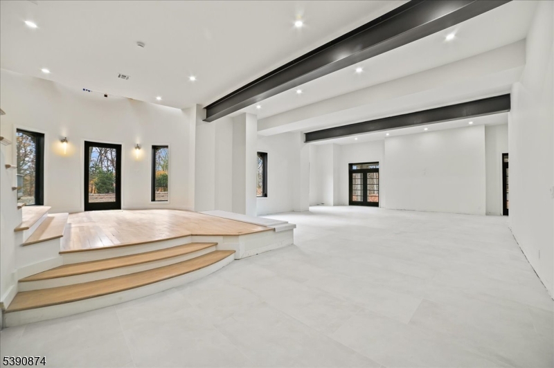 Bernardsville Boro, NJ 07924,136-2 Mount Harmony Rd