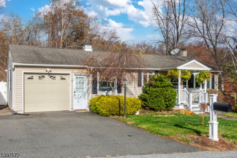 Wantage Twp., NJ 07461,2 Tomahawk Trl