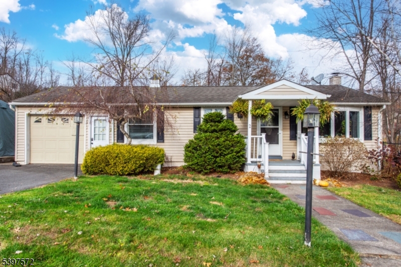 Wantage Twp., NJ 07461,2 Tomahawk Trl