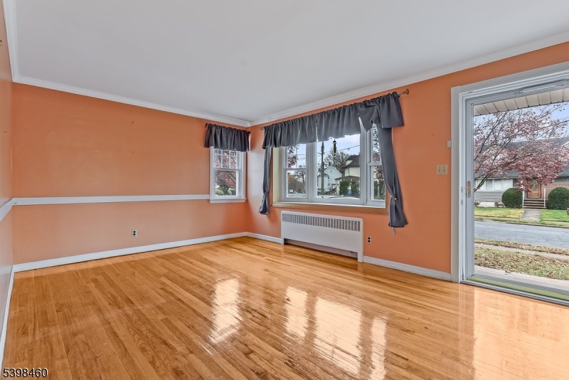 Teaneck Twp., NJ 07666,159 Sherwood Ave