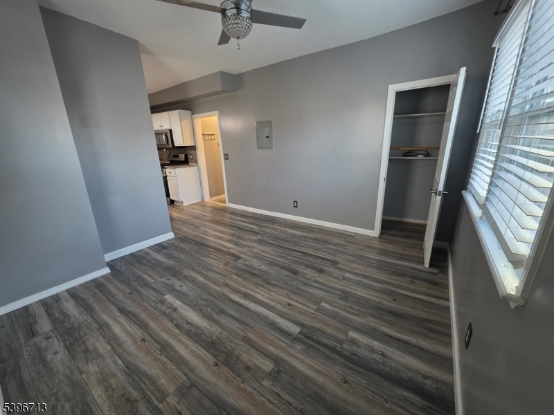 East Orange City, NJ 07017,94 N 17Th St #2