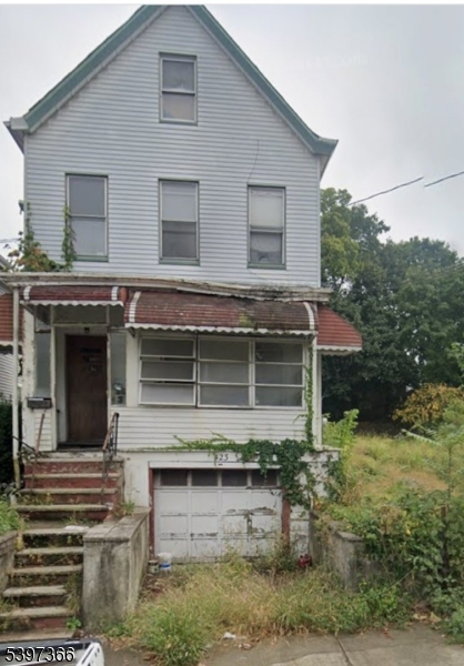 423 Highland Ave, Passaic City, NJ 07055