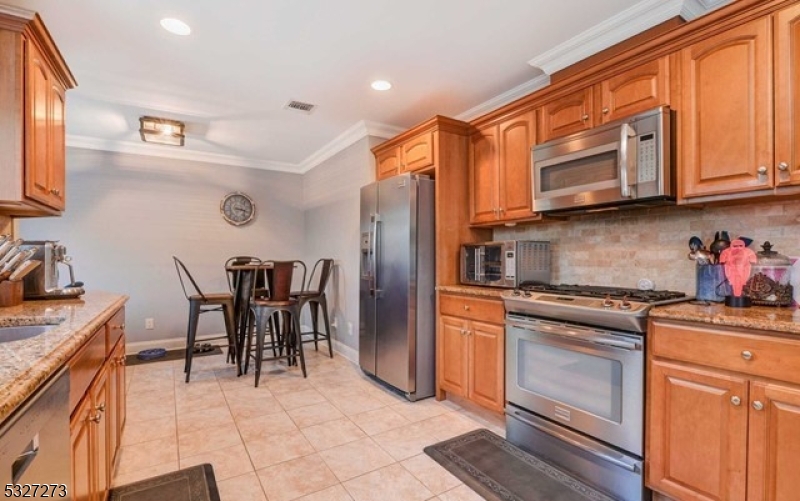 Upper Saddle River Boro, NJ 07458,25 Skymark Ct