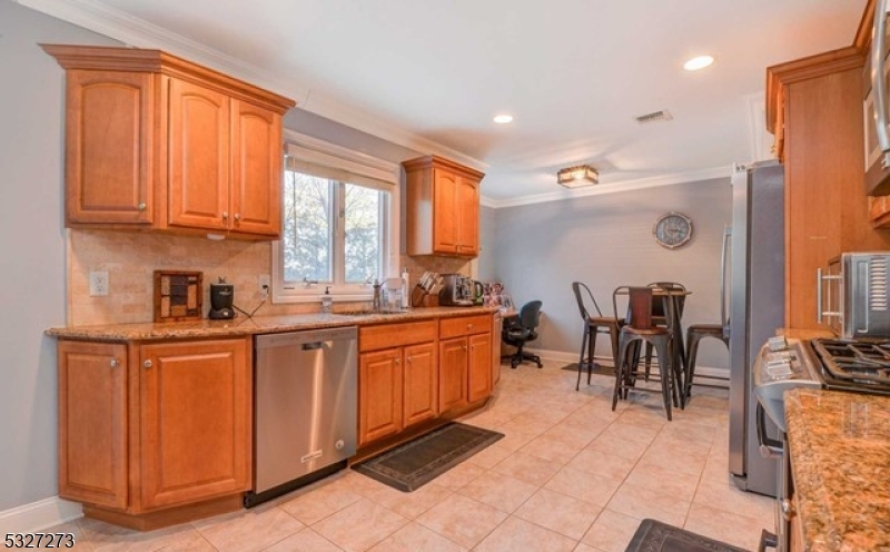 Upper Saddle River Boro, NJ 07458,25 Skymark Ct