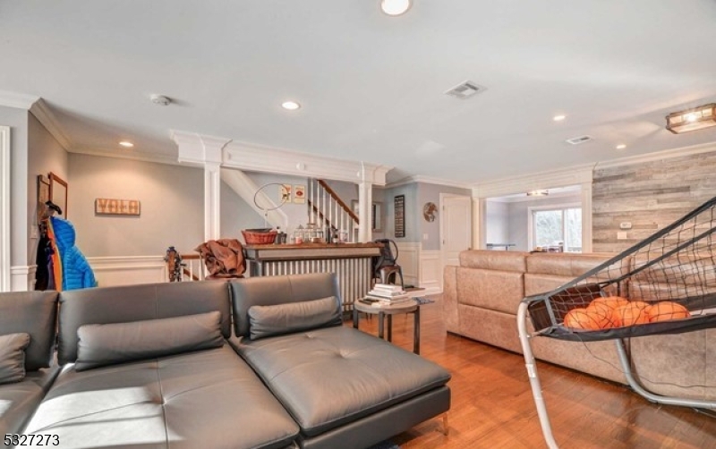 Upper Saddle River Boro, NJ 07458,25 Skymark Ct