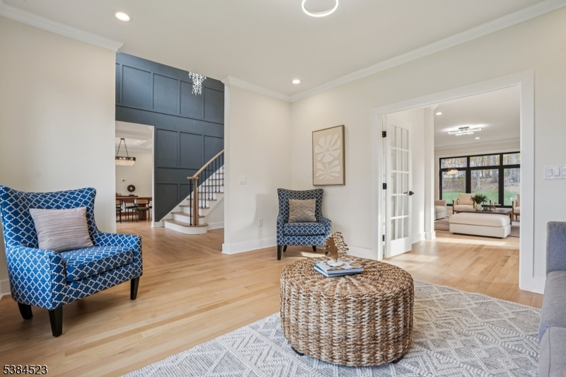 Livingston Twp., NJ 07039,5 Foxcroft Dr