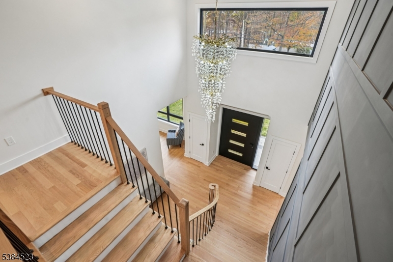 Livingston Twp., NJ 07039,5 Foxcroft Dr