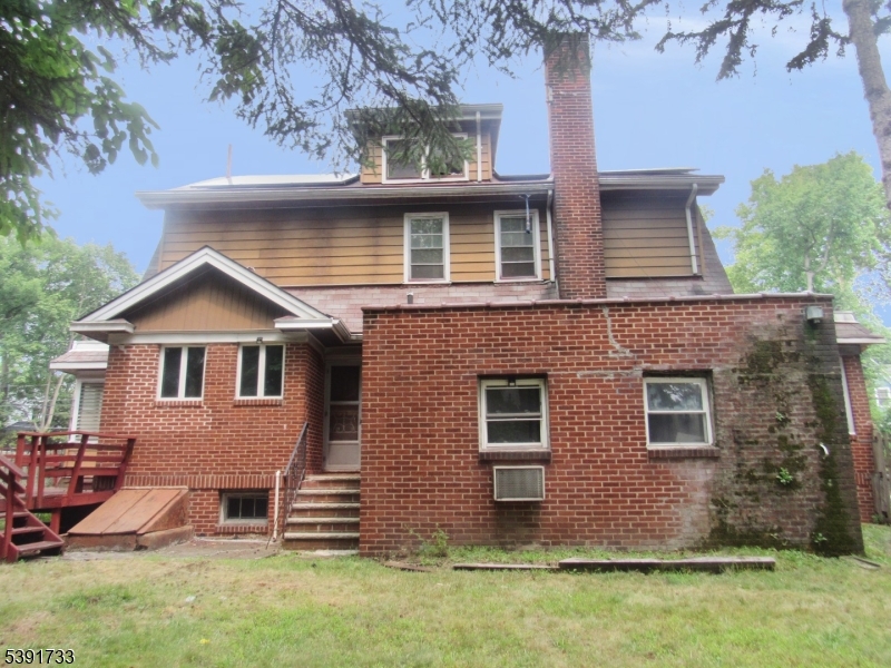 Englewood City, NJ 07631,300 Windsor Rd