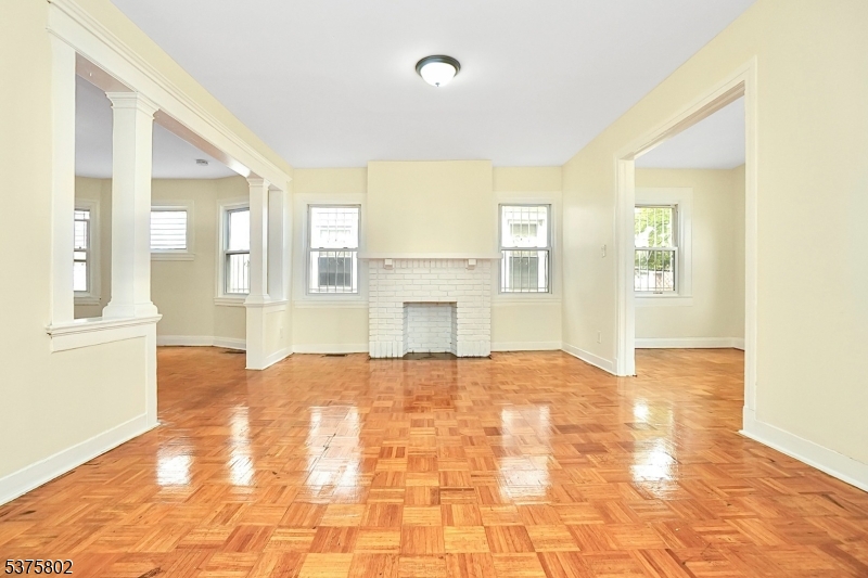 Newark City, NJ 07108,137 Osborne Ter