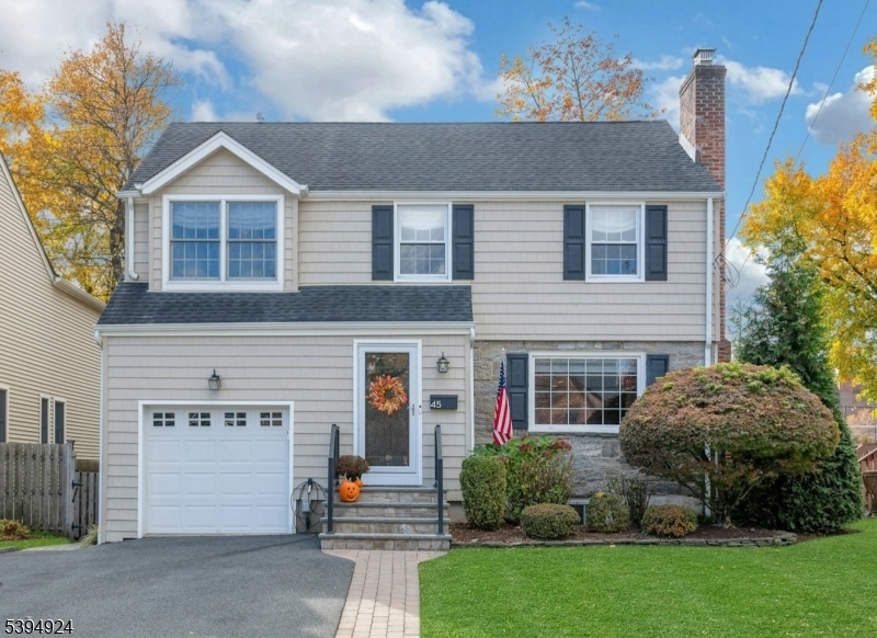 45 E Reid Pl, Verona Twp., NJ 07044