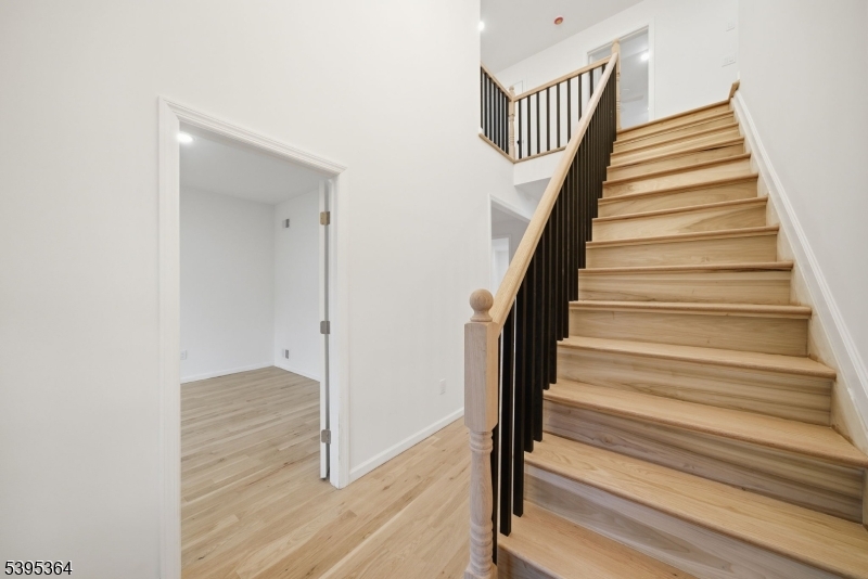 Dover Town, NJ 07801,15 Summer Ave