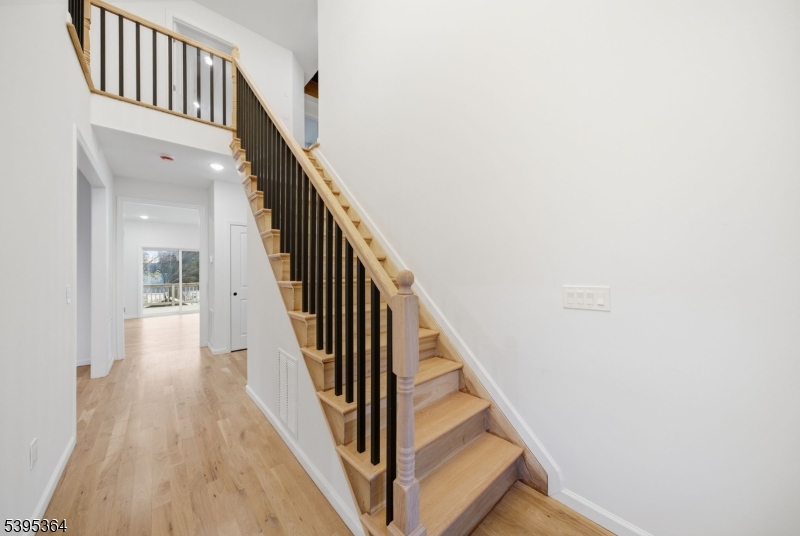 Dover Town, NJ 07801,15 Summer Ave