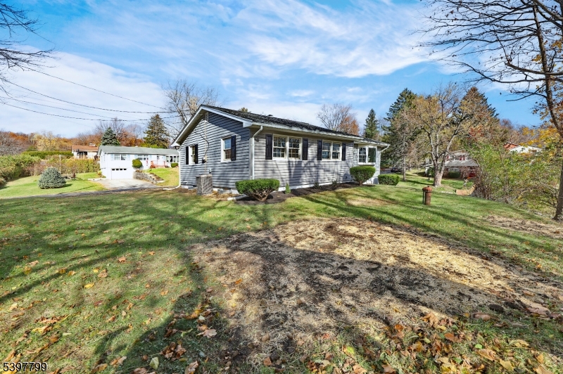 Vernon Twp., NJ 07462,6 Van Buren Ave