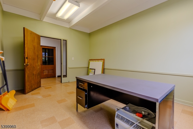 Kinnelon Boro, NJ 07405,91 Kinnelon Rd