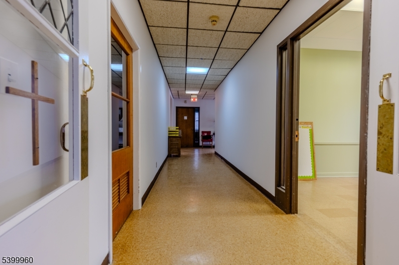 Kinnelon Boro, NJ 07405,91 Kinnelon Rd