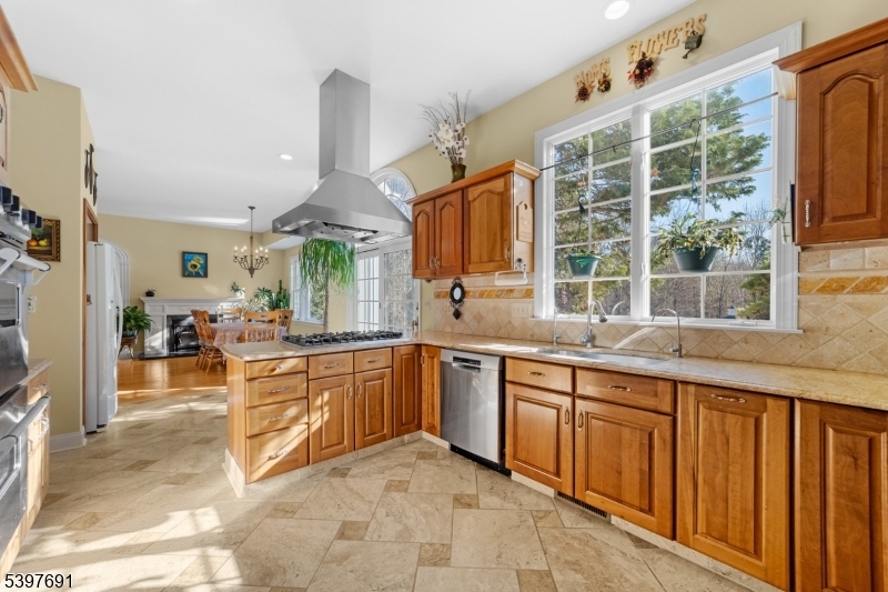 East Amwell Twp., NJ 08551,38 Larsen Rd