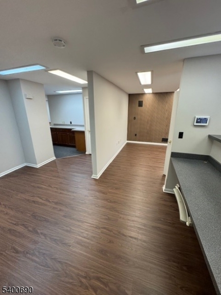 Totowa Boro, NJ 07512,308 Union Blvd