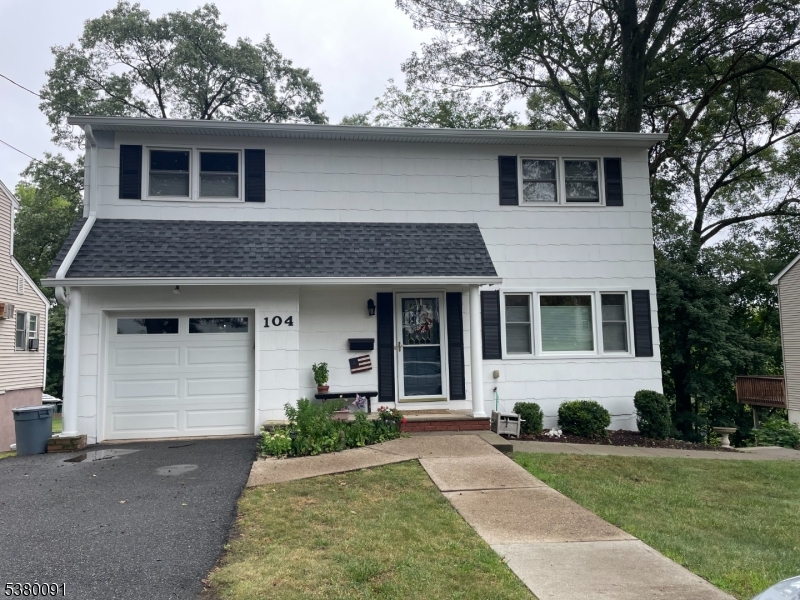 104 Jordan Ter, Dover Town, NJ 07801