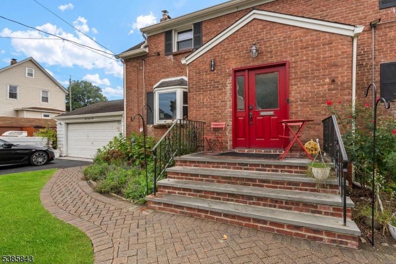 New Milford Boro, NJ 07646,274 Milford Ave