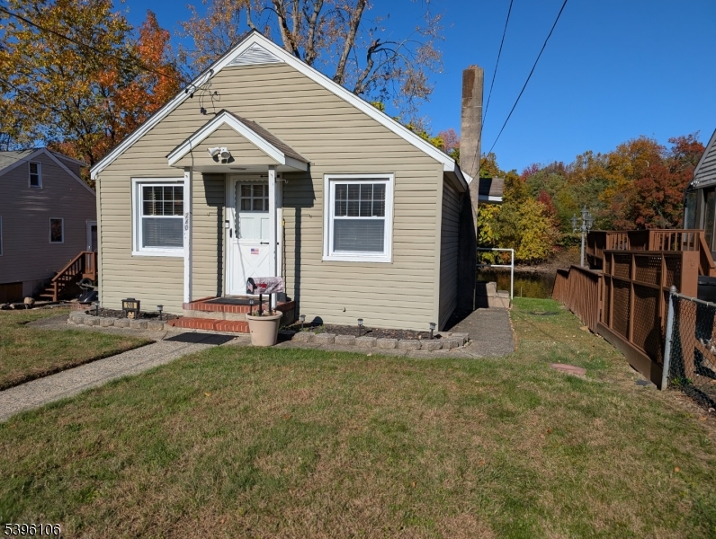 Little Falls Twp., NJ 07424,240 Woodcliff Ave