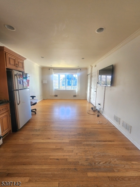 Nutley Twp., NJ 07110,49 Entwistle Ave #1