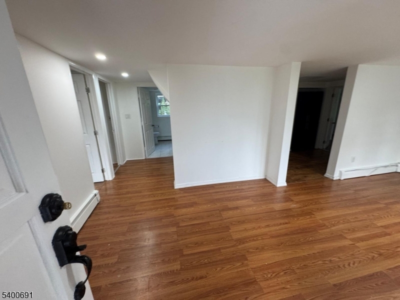 Washington Twp., NJ 07853,22 Spring Ln