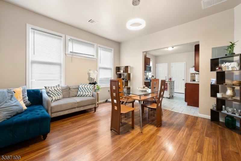 Newark City, NJ 07112,78 Willoughby St