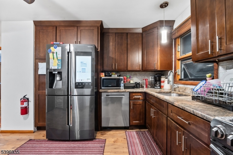 Clifton City, NJ 07014,311 Rutherford Blvd