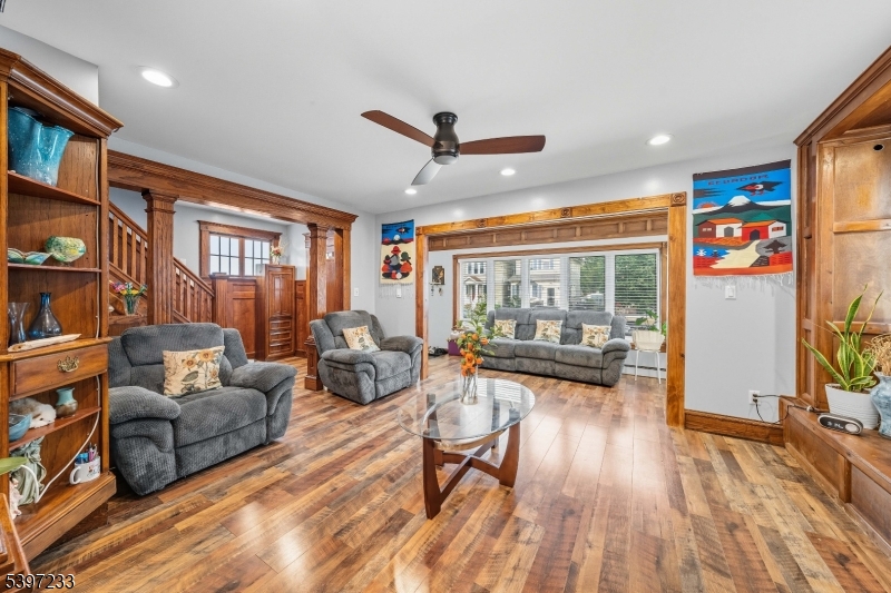 Roselle Park Boro, NJ 07204,214 Sherman Ave