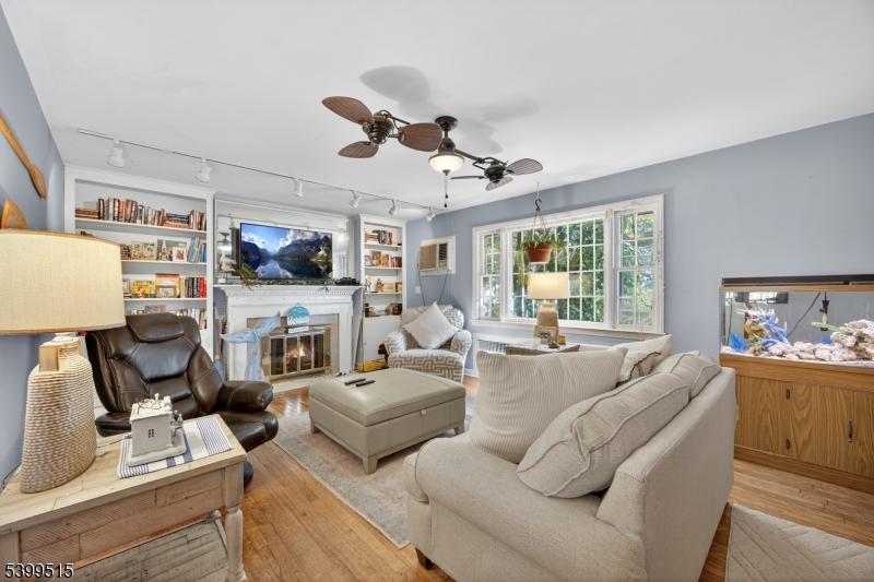 Hawthorne Boro, NJ 07506,370 Goffle Rd