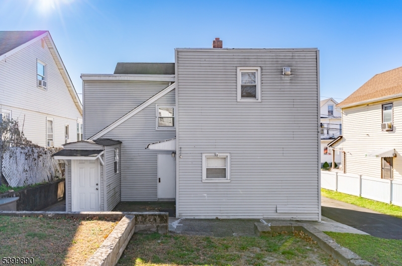 Paterson City, NJ 07501,69-71 Webster Ave