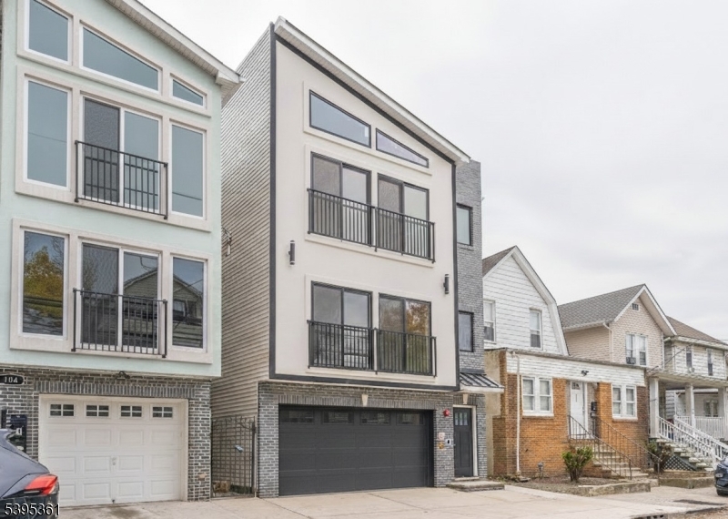 Newark City, NJ 07106,106 Columbia Ave