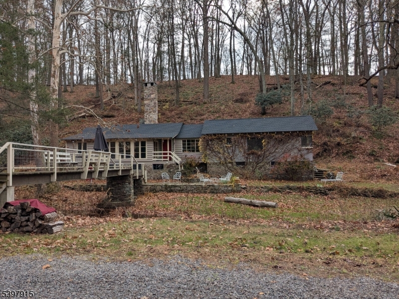 Holland Twp., NJ 08848,445 Miller Park Rd