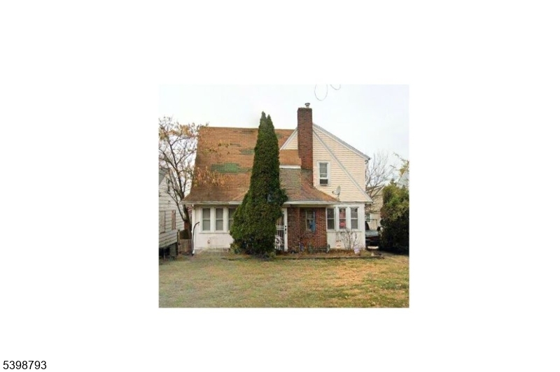 West Orange Twp., NJ 07052,21 Robertson Rd