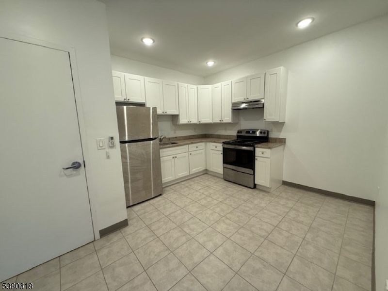 Rockaway Boro, NJ 07866,50 W Main St #2
