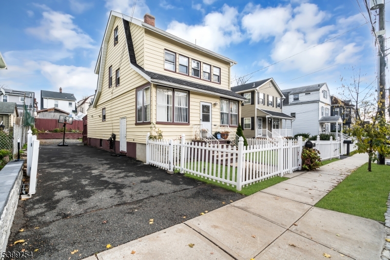 West Orange Twp., NJ 07052,110 Whittlesey Ave