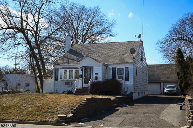 12 Old Post Rd, Edison Twp., NJ 08817