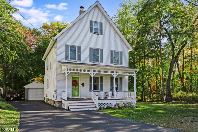 41 Plainfield Ave, Newton Town, NJ 07860