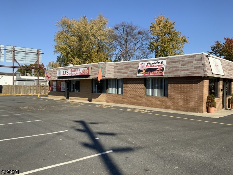 Woodbridge Twp., NJ 07001,1076 Saint Georges Ave