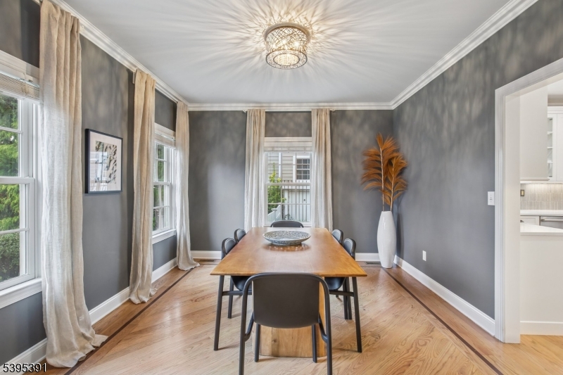 Summit City, NJ 07901,37 Plain St