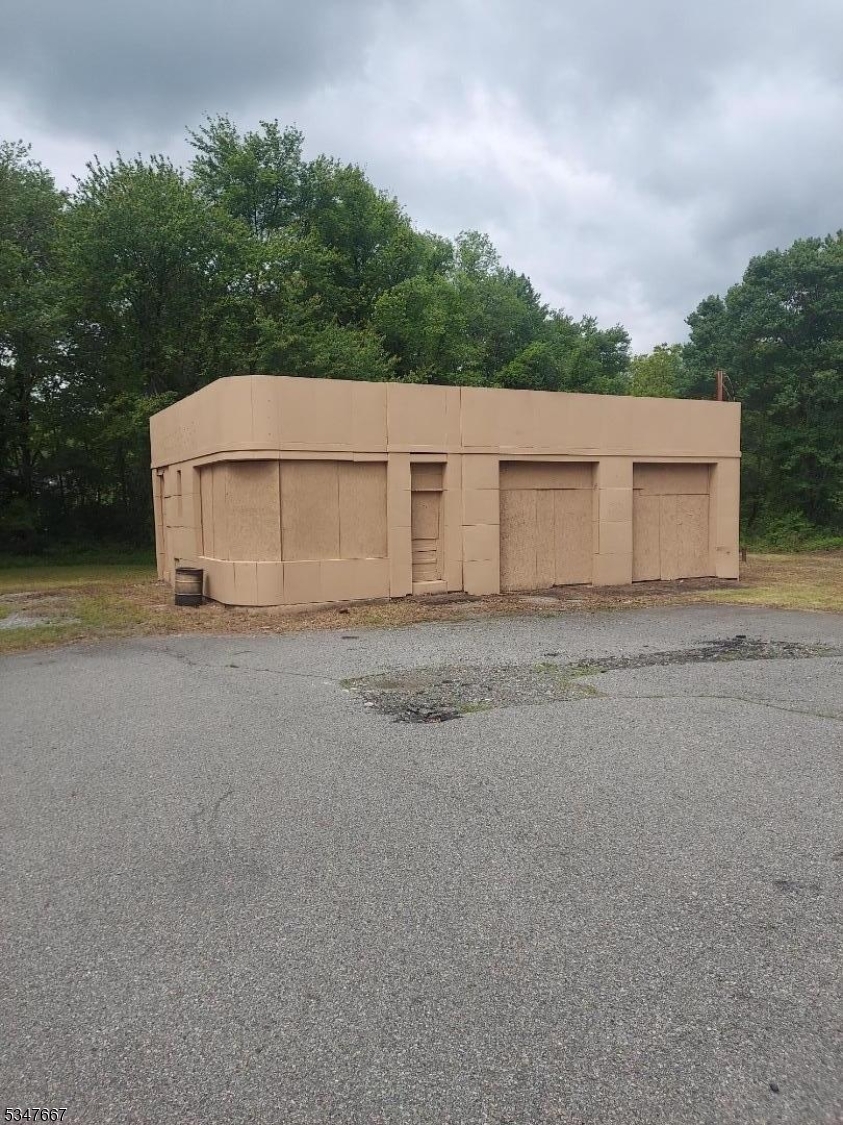 Byram Twp., NJ 07874,93 Route 206