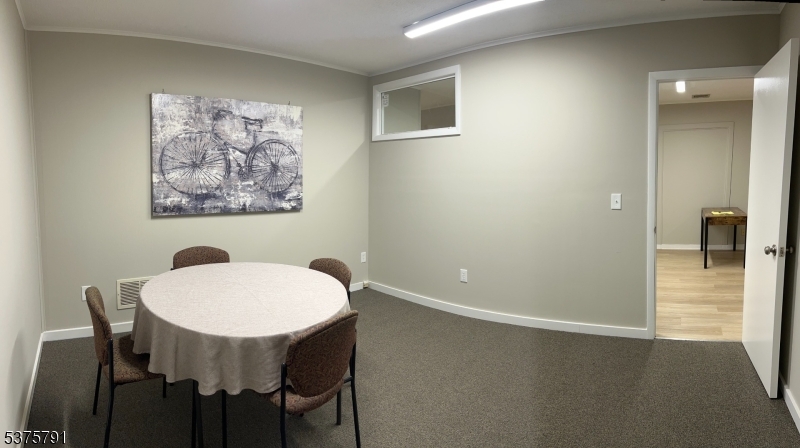 Scotch Plains Twp., NJ 07076,2253 South Ave