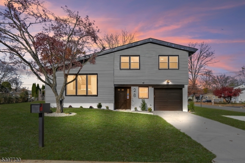 28 Brattle St, Ewing Twp., NJ 08824