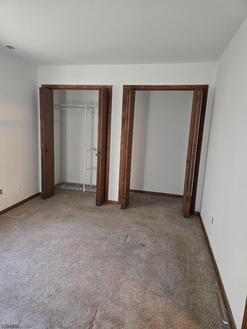 Vernon Twp., NJ 07462,8 Steamboat Dr #11