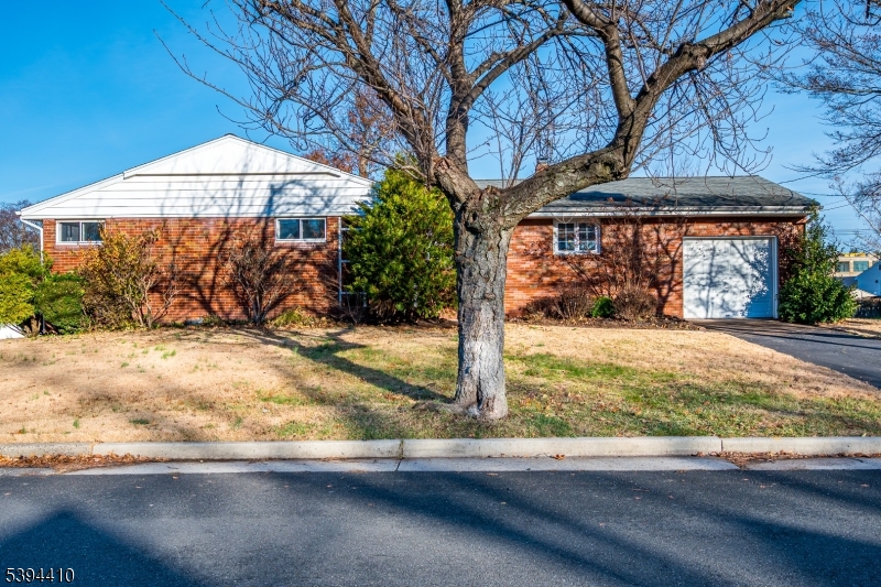 130 Woodrow Ave, Piscataway Twp., NJ 08854