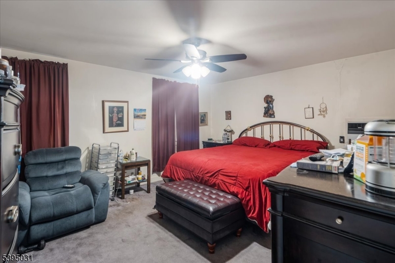 Plainfield City, NJ 07063,905 Stelle Ave