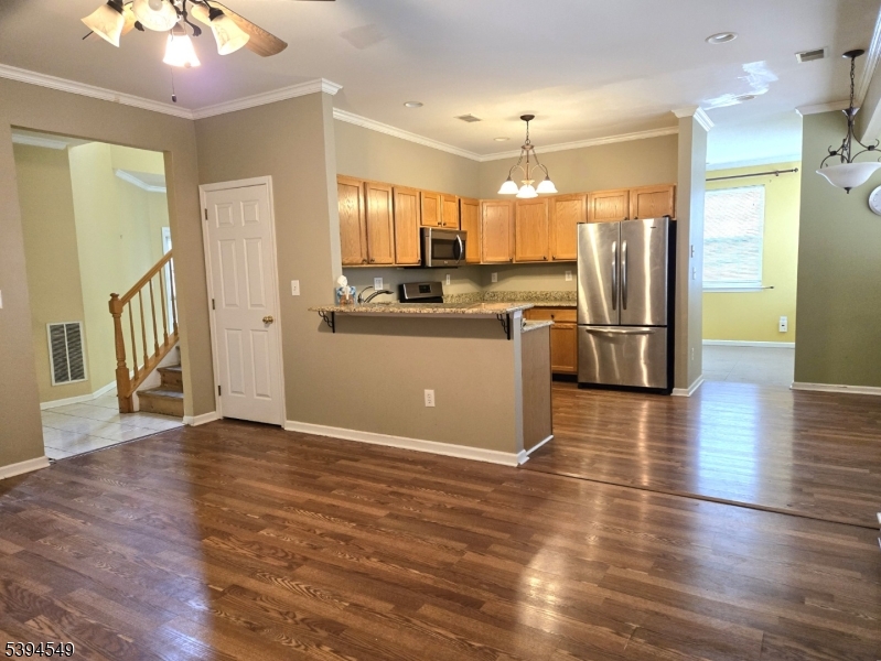 Hackettstown Town, NJ 07840,33 Saxton Dr