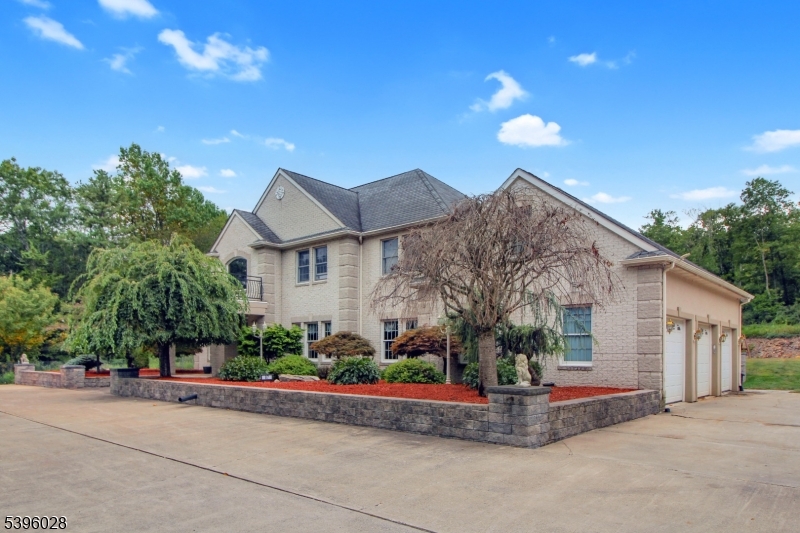 Blairstown Twp., NJ 07832,87 Walnut Valley Rd